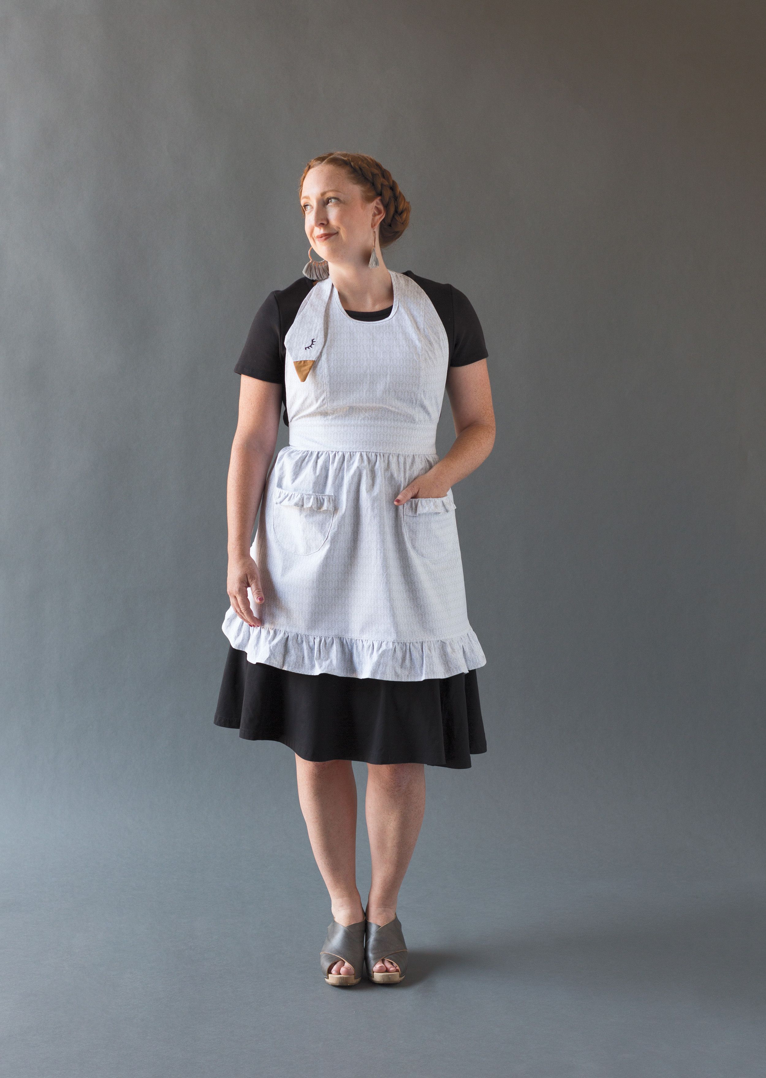 Daydream Apron Swan